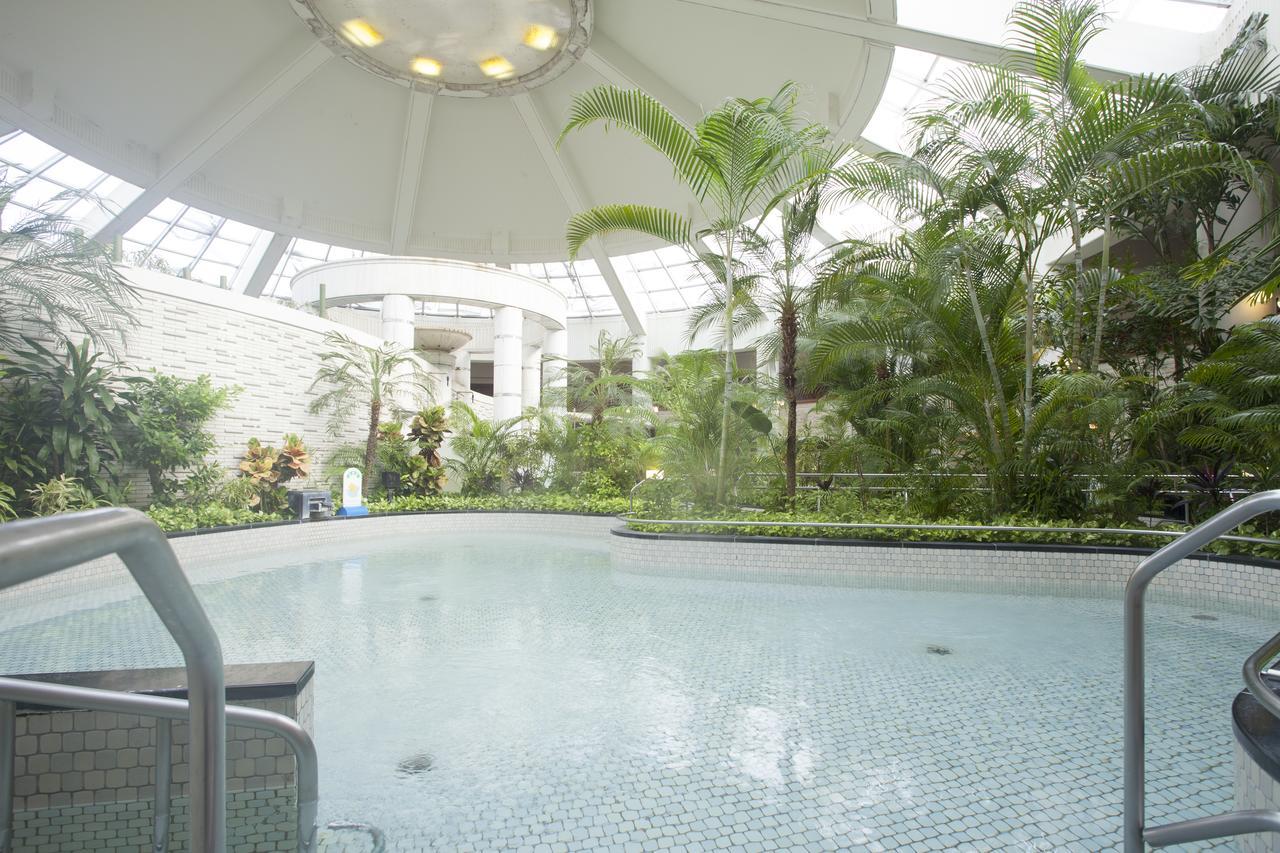 Shiawase No Mura Hotel Кобе Екстериор снимка